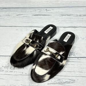 Myra Mules Flats Size 7 Cowhide Hair Womens Gold Buckle Loafer Style Western